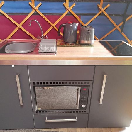 Orchard View Yurt & Hot Tub Somerset Weston-super-Mare Bagian luar foto