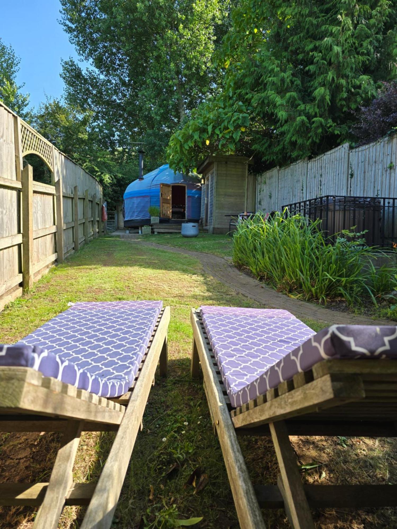 Orchard View Yurt & Hot Tub Somerset Weston-super-Mare Bagian luar foto